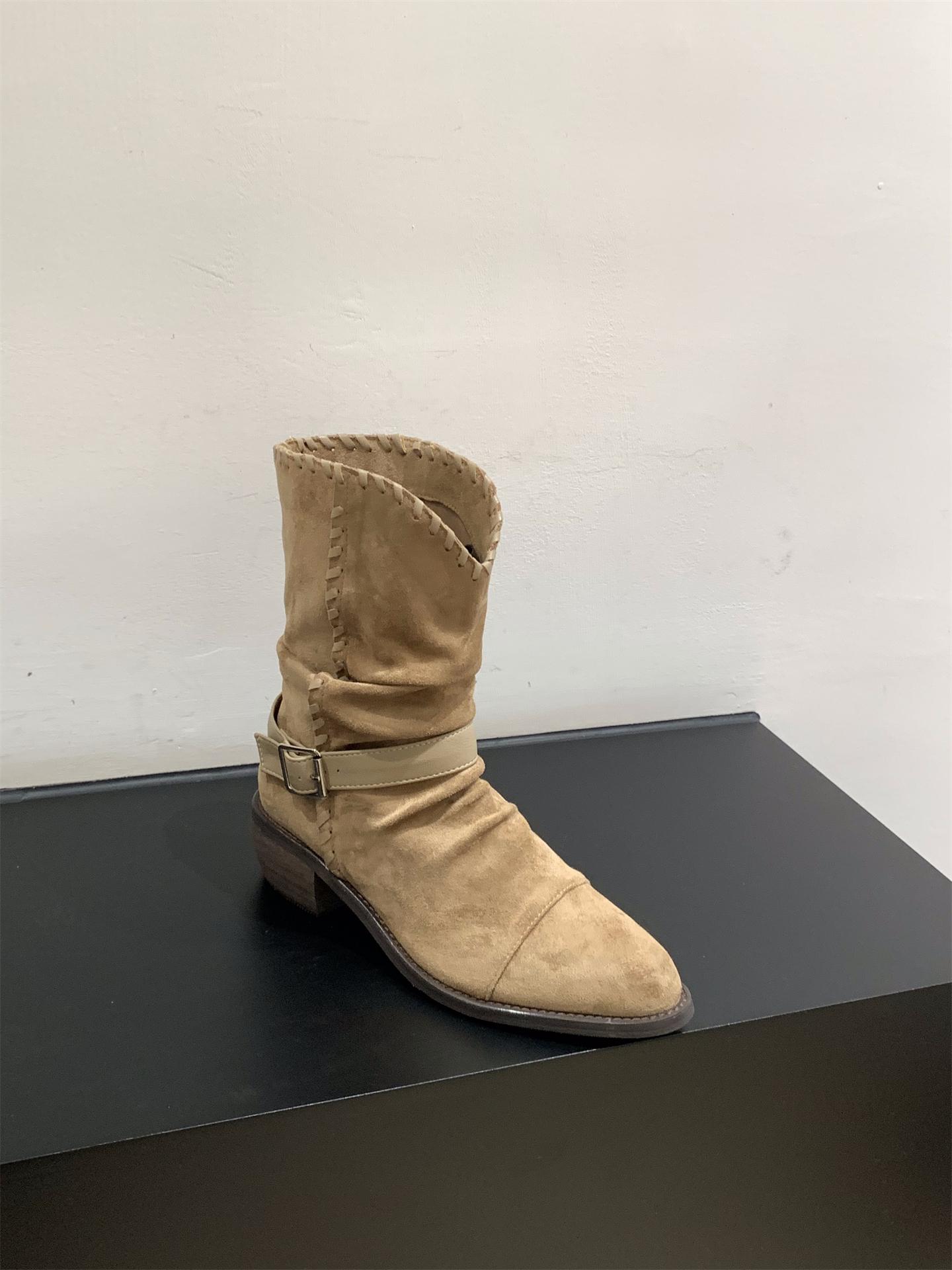

Heel Pile Boots Medium Knight Boots Women s Boots 2025 Fall/Winter Maillard Skinny Short Boots Pointed Martin Boots 39