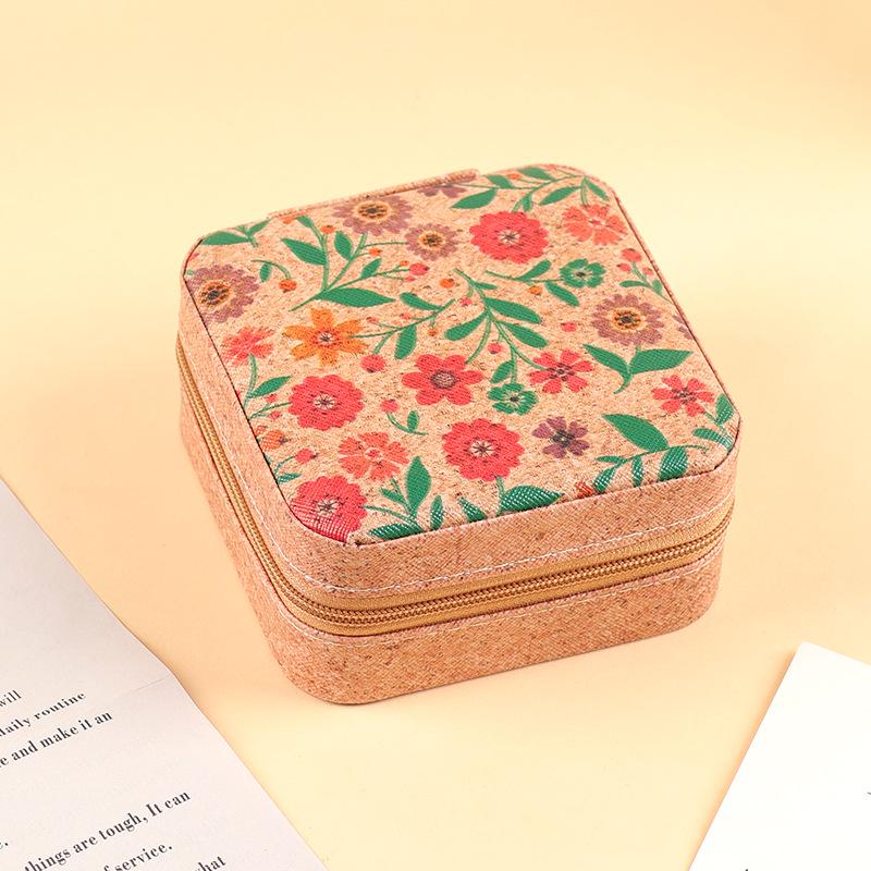 Retro Portable Cork Jewelry Box for Earrings, Rings & Necklaces