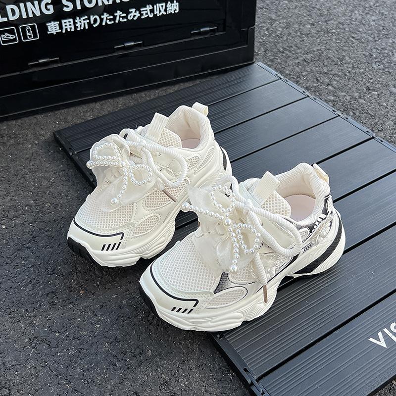 

Девочки жемчужные кроссовки дышащие бант папины кроссовки 2025 весна и осень новые девочки беговые принцесса белые туфли 30 чёрный