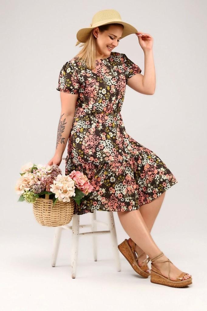 Damska Sukienka w Dużym Rozmiarze ze Szczegółowym Wzorem Kwiatowym i Falbaną na Dole, Plus Size Wygodna Stylowa Sukienka z Krótkim Rękawem - Somoni