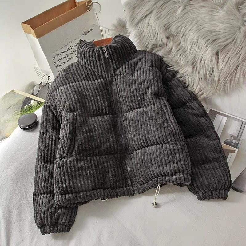 Manšestrová vycpaná bunda Dámská krátká malá studentská zimní bunda Módní vycpaná bunda Korejská verze volného chleba