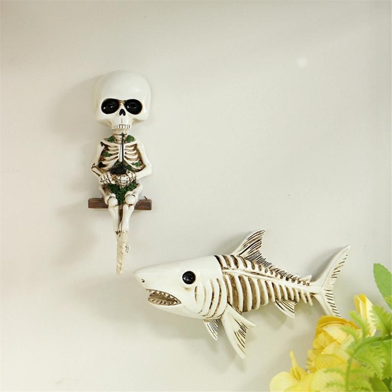 Pack Of 2 Skeleton Angler Shark Figurines Resins Ornaments Wall Mounted Gothic Decors For Interior Or Fish Tanks Theme