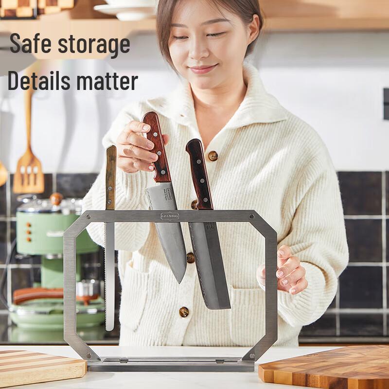 LC LIVING Acacia Wood Cutting Board & Knife Set with Magnetic Holder