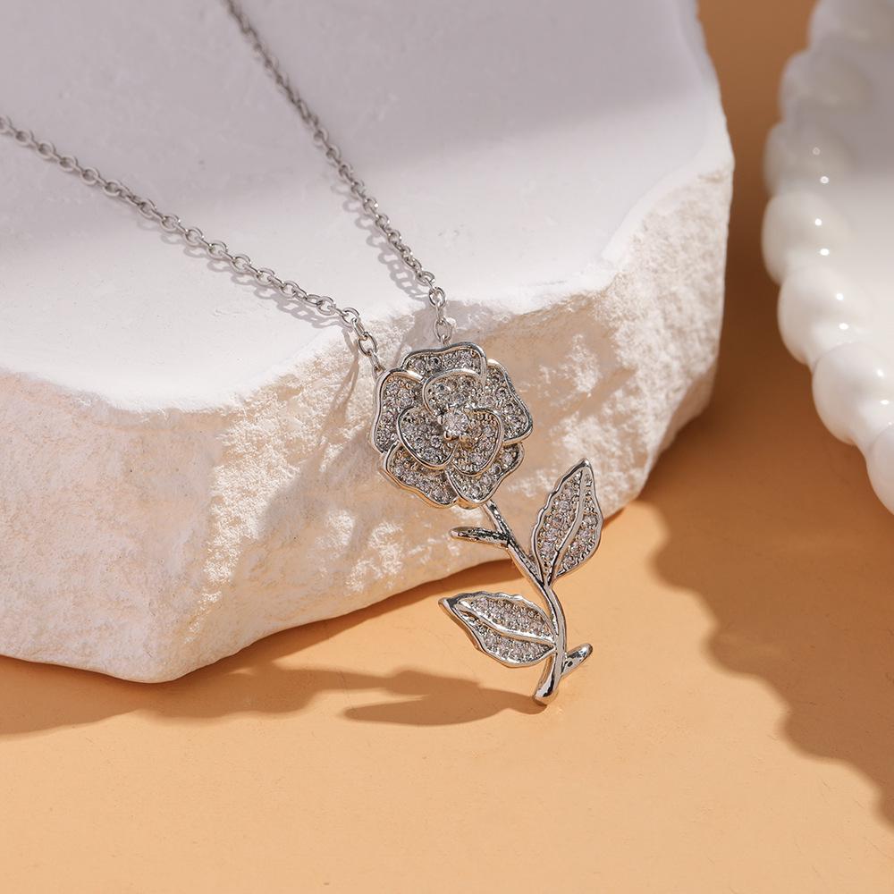 Women's Silver Titanium Steel Necklace with Micro-Inlaid Zircon - Elegant, Durable Clavicle Chain Jewelry