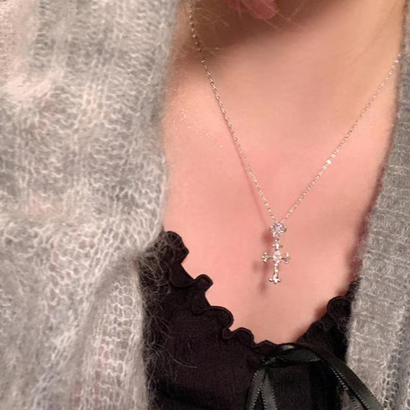 Punk Cross Pendant Necklace Sweet Cool Hip Hop Zircon Clavicle Chain For Women Girl Aesthetic Light Luxury Jewelry