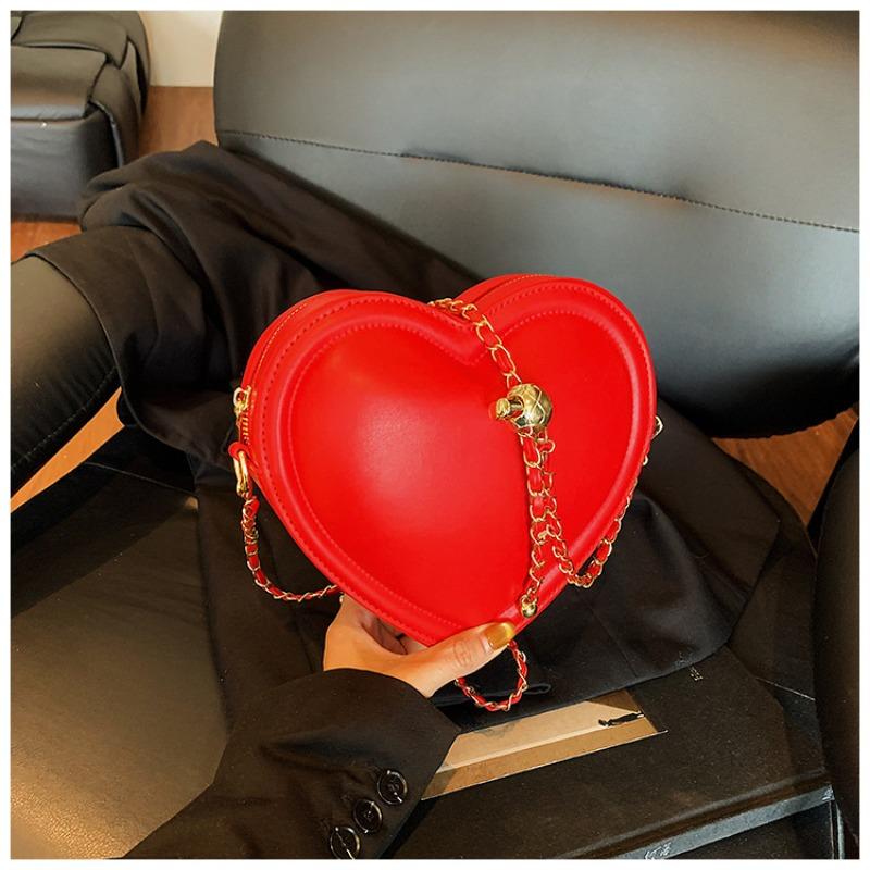 Small Fresh Heart Shoulder Messenger Bag Summer Fashion New Candy Color Chain Small Bag