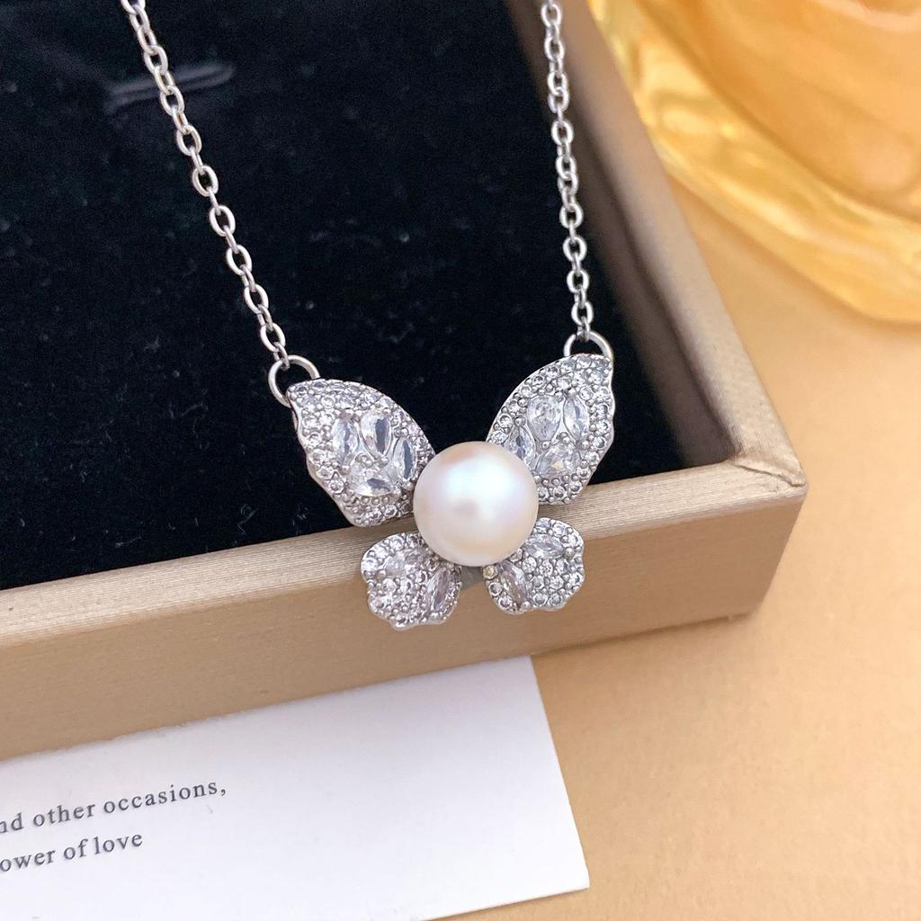 Necklace New Butterfly Zircon Necklace Accessories Women's Exquisite Versatile Premium Small Fresh Versatile Titanium Steel Accessories
