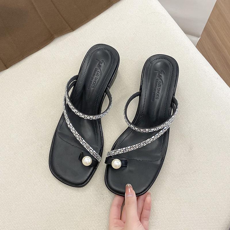 Thick heel set toe pearl cool slippers women wear summer new rhinestone mid-heel toe sandals