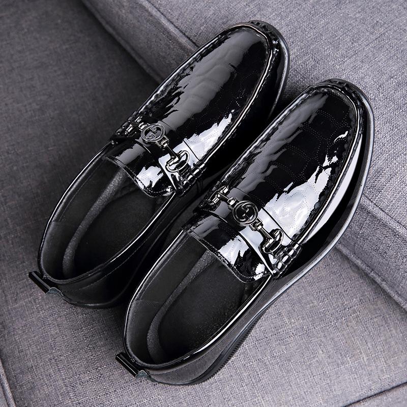 Fashion New Design Patent Leather Luxury Shoes for Men Fashion Casual Leather Men's Dress Shoes Black Spring Autumn Loafers Male