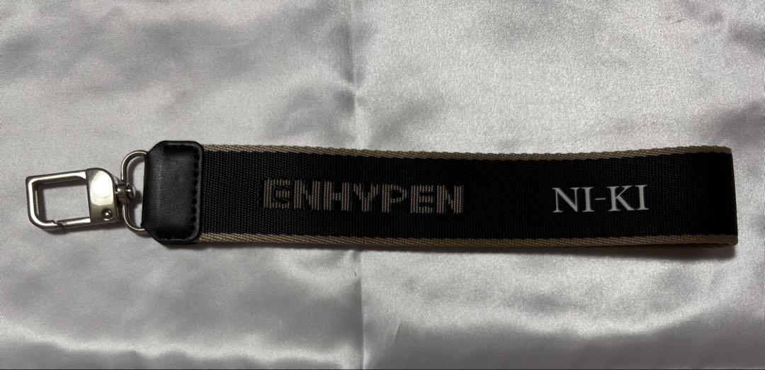 

[USED] ENHYPEN NI-KI Multi-Strap Niki