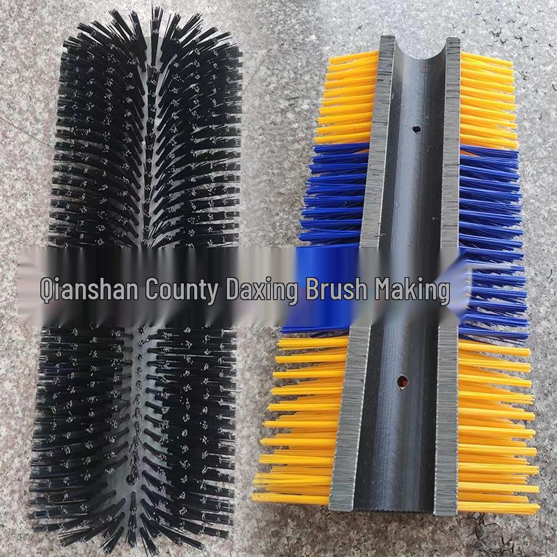 Horse Body Brush: Anti-Itch Massage & Cleaning Tool for Cattle and Sheep