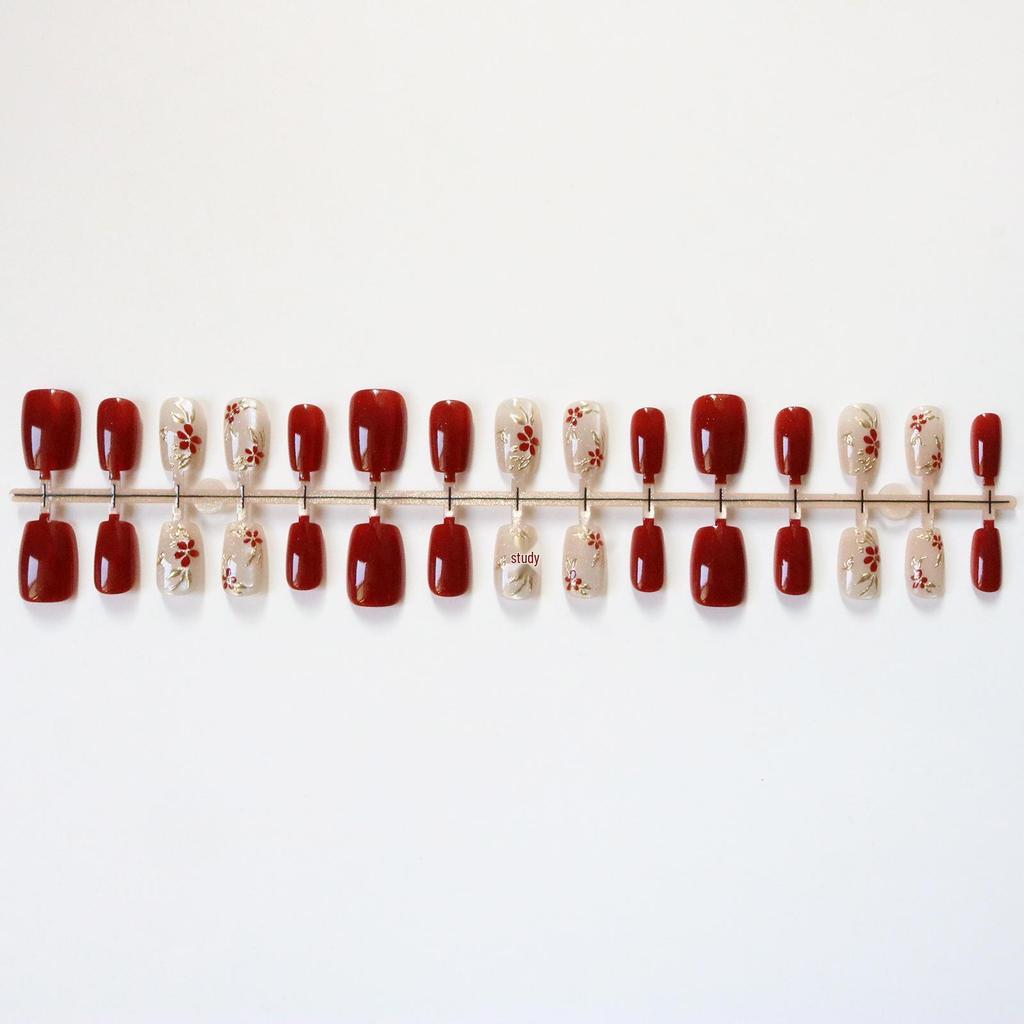 Retro Red Flower Gold Inlaid Wearable Nails - Cat Eye Design, High-Class Nail Art Tips