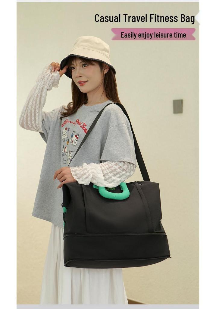 Spacious Lightweight Travel Bag - Unisex Handheld Crossbody, Business Trip Gym Bag, Expandable Carry-on Luggage.