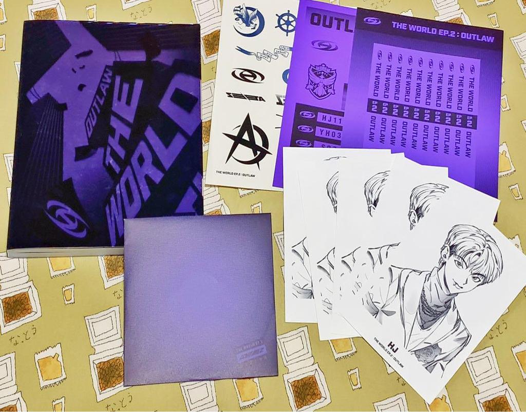 [USED] ATEEZ OUTLAW Hongjoong autographed album