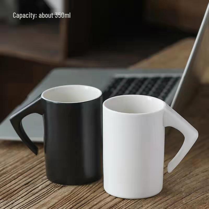 Custom Logo Ceramic Mug: Creative Inverted Design for Hotel Bathroom or Souvenir Gift