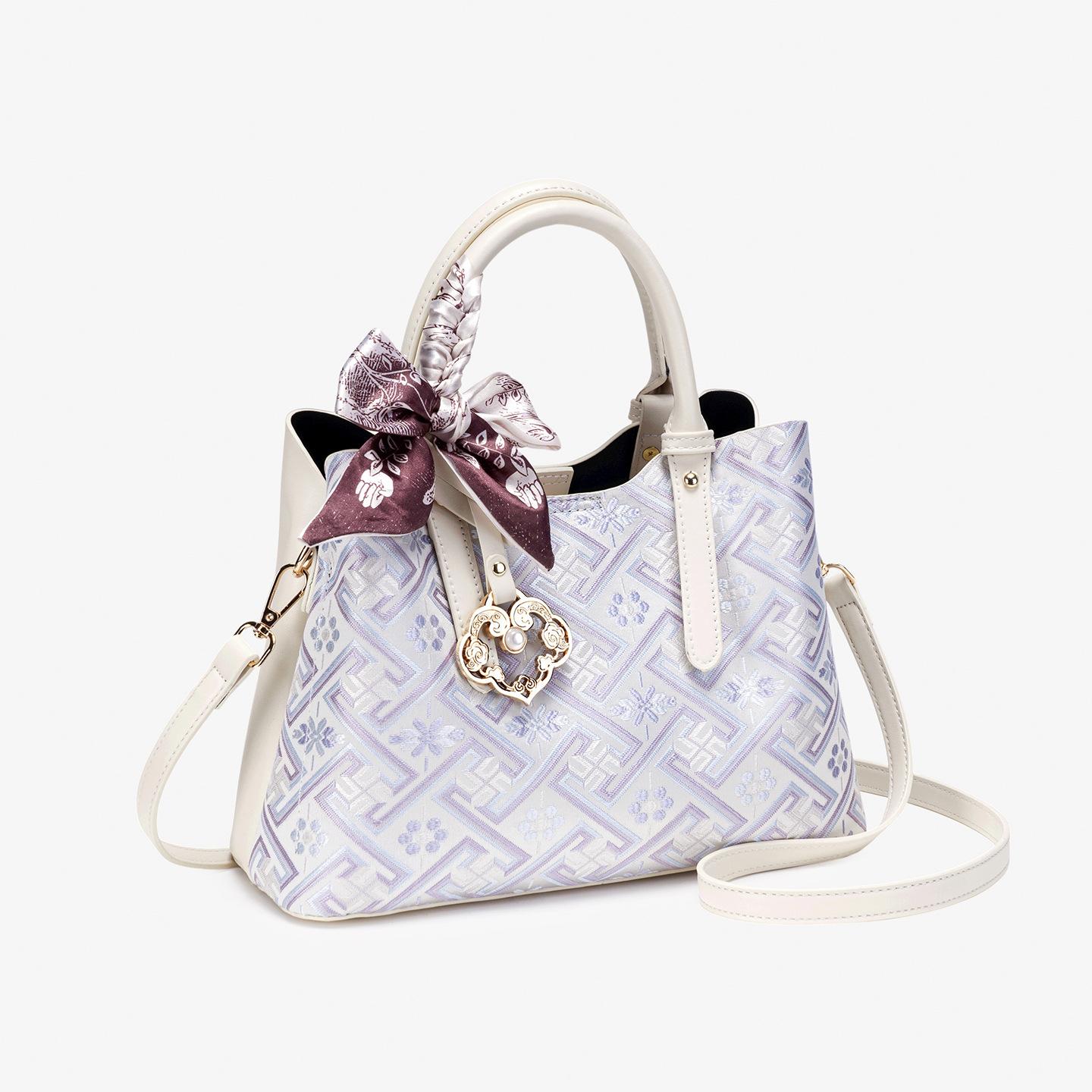 Zhuangjin Mother s Day gift for mother bag, high sense 2025 new atmospheric large-capacity women s handbag
