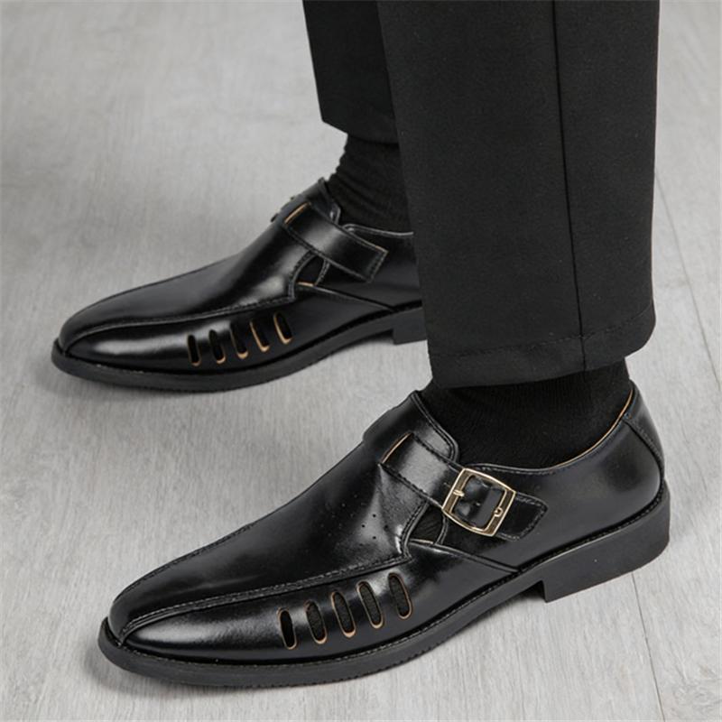 Summer New Rome Gladiators All-match Leather Casual Shoes for Men Luxury Designer Breathable Beach Sandals Outdoor Slippers