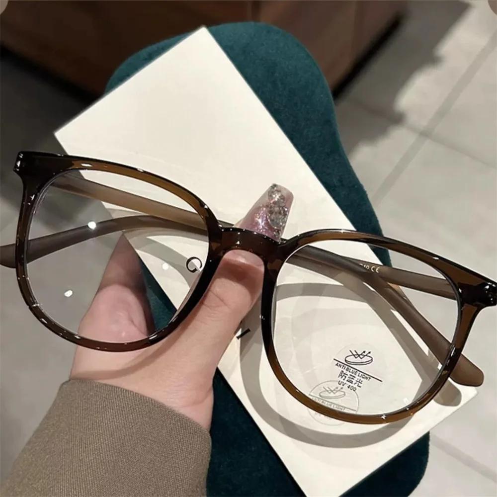 New Retro Ultra-Light Glasses Anti-Blue Light Flat Glasses Female Fashion Exquisite Casual Transparent Frame Flat Light Glasses
