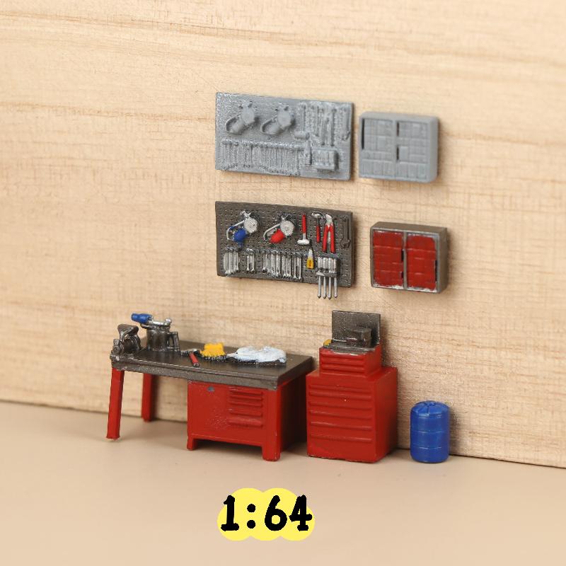 1/64 Scale Tool Bench/Pegboard Model Garage Scene Display Prop Accessories Collection Gifts