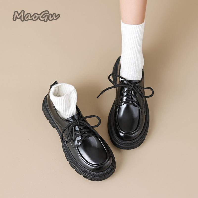 Autumn Winter Plush Thick Sole Loafers Black Lace Up Retro British Style Leather Mid Heel Pumps Shoes for Women Zapatos De Mujer