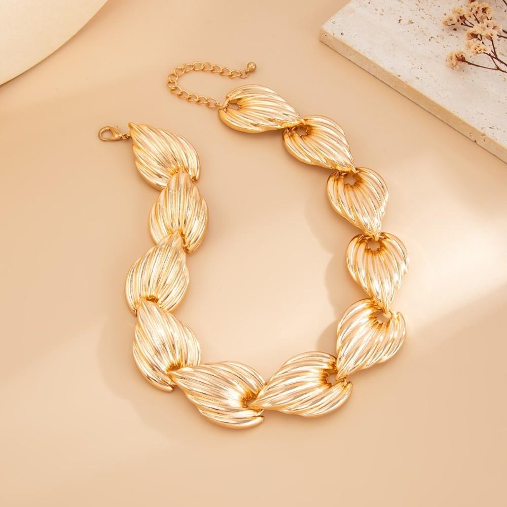 Fashion Shell Splicing Chokers Necklaces Punk Shell Clavicle Chain  Holiday