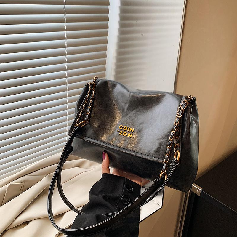 Modische Tasche Neue Pendlertasche Große Kapazität Tragetasche Vielseitige Schultertasche