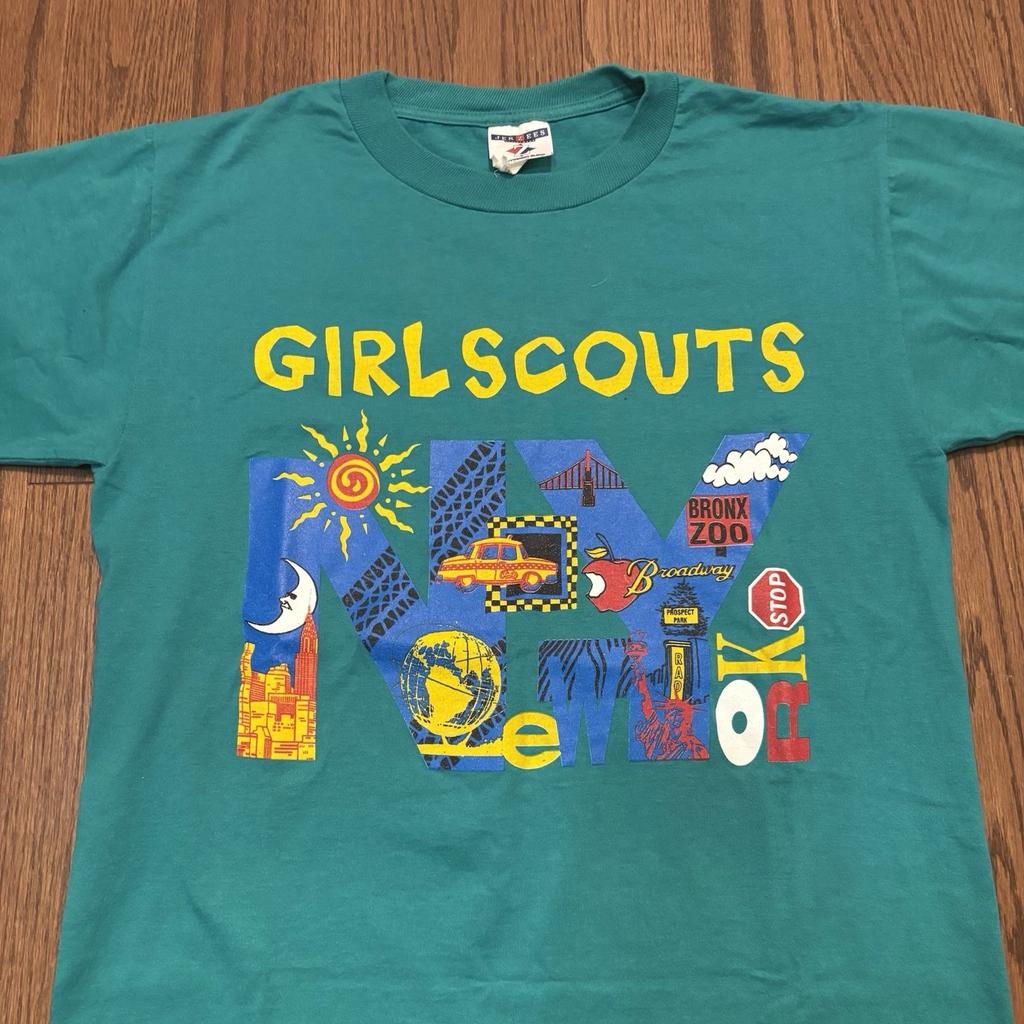 Camiseta Vintage Girl Scouts NYC Nova York Y2K Anos 90 Brownies - Masculino M RARA