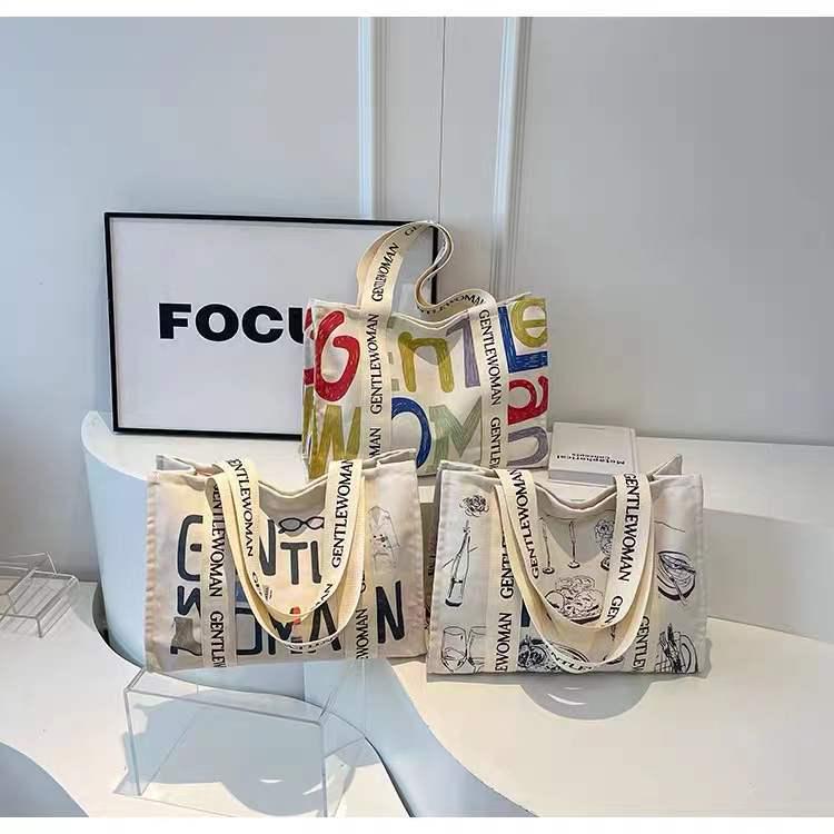 Women's Large Capacity Canvas Tote: Perfect for Summer Outings, Commutes, and Shopping