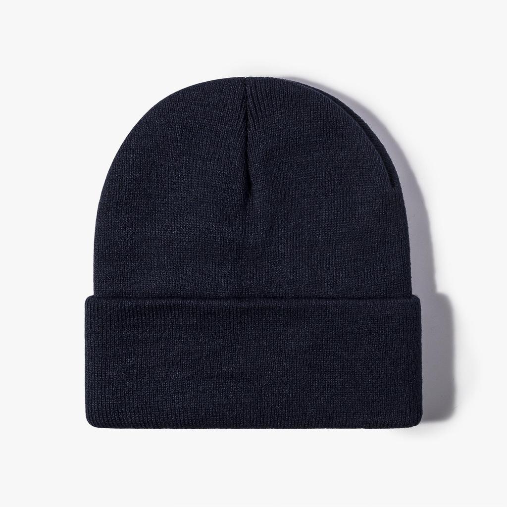 Unisex Korean-Style Embroidered Wool Beanie for Autumn/Winter – Slimming Look, Ideal for Outdoor Activities