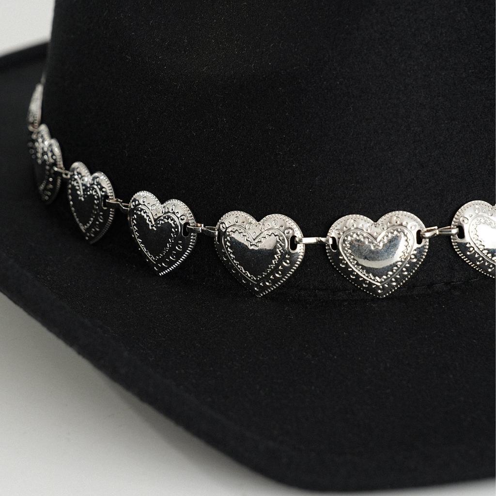 European, American and Western Cowboy Hat Top Hat Simple Versatile Metal Hollow Love Heart Hat Chain Hip Hop Punk