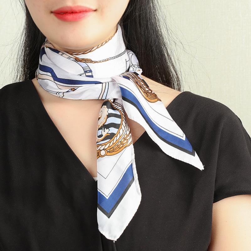 Silk scarf small square scarf women's scarf neck cover neck French winter early spring versatile Korean version decorative scarf neck protection scarf