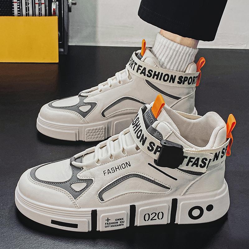 Men's Shoes 2025 New Autumn and Winter Junior High School Students Korean Version of Trend Sports Versatile High-top Board Shoes Men's Small White T