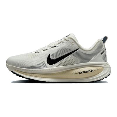 Vomero 18 Coconut Milk Women Sneakers Cream Summit-White Black HM6804-101