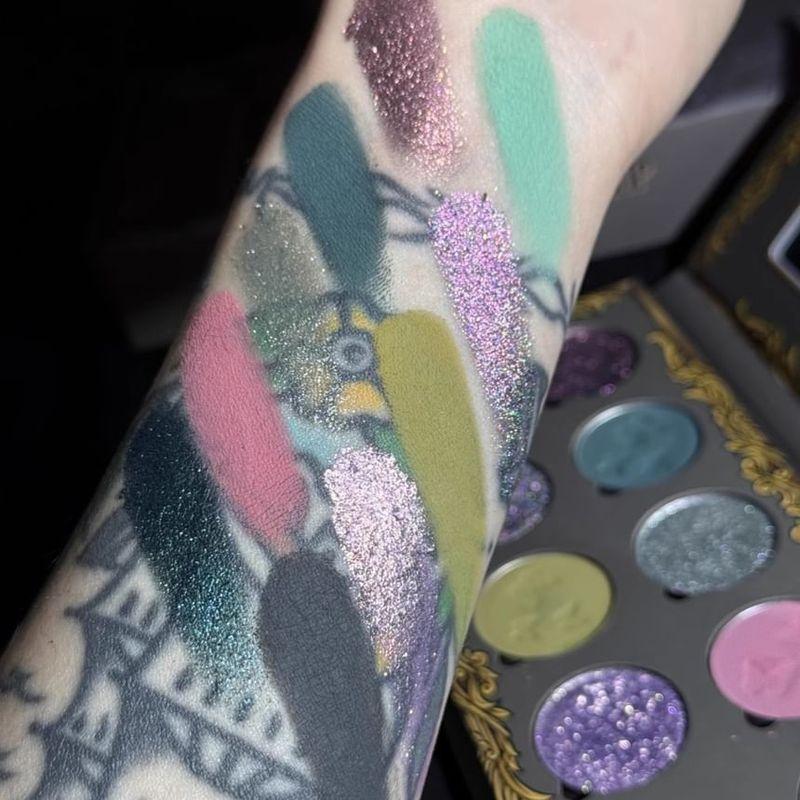 SHELLWE MAKEUP - Farasha Schmetterlingsfee Chamäleon Lidschattenpalette