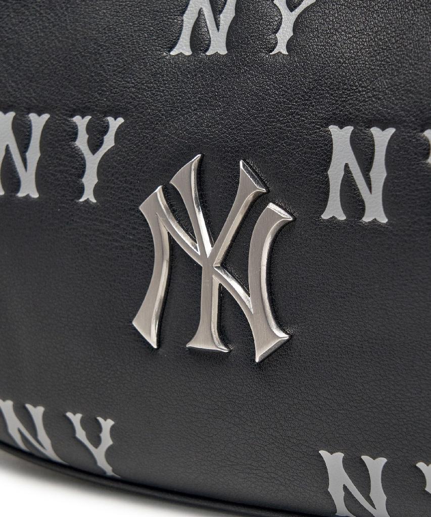 Mlb Classic Monogram Embossed Hobo Bag Ny (Black)