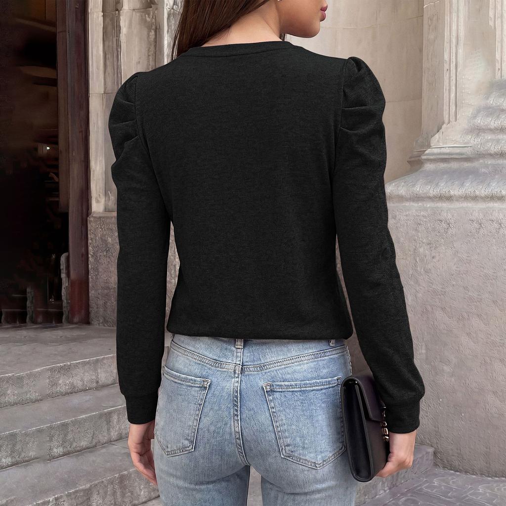 Women's Fashion Loose Fit Long Sleeve T Shirt Crew Neck Pleated Shoulder Detail Casual Top for Everyday Wear