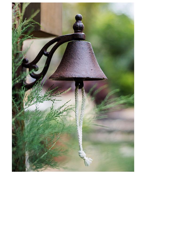 Retro European & American Style Hand-Crank Bell: Large Hanging Doorbell with Loud Sound