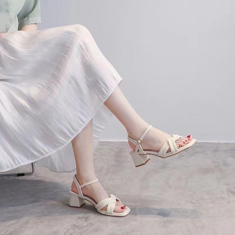 2025 new sandals female summer with skirt fairy sandals word with Internet celebrity weaving female thick heel versatile