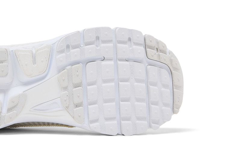 Nike Zoom Vomero 5 Triple White (Women's)
