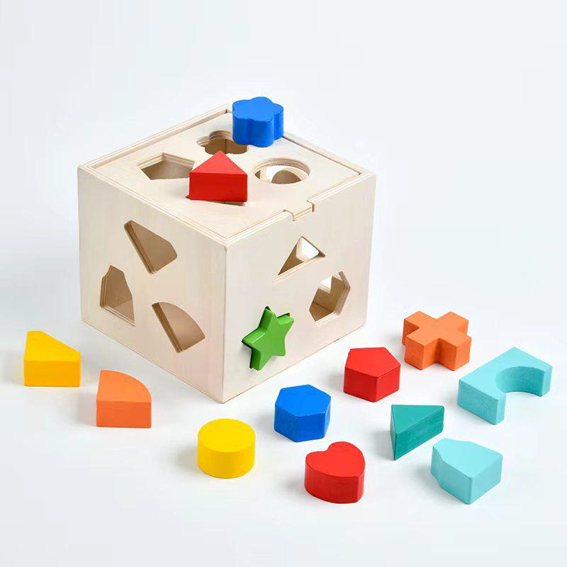 Thirteen-Hole Wooden Shape Matching Box: Children's Educational Toy for Kindergarten Building and Learning