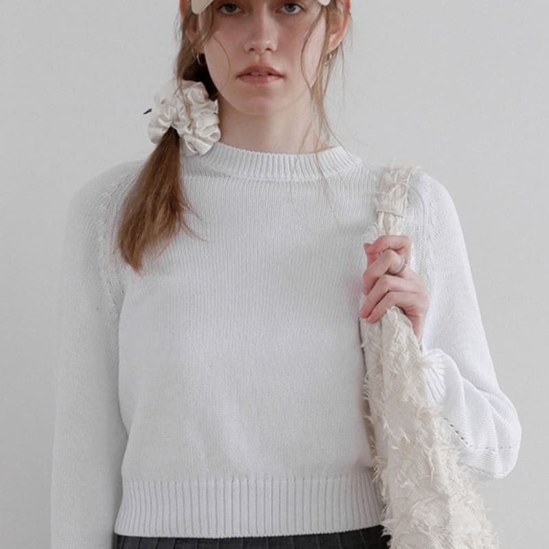 Voor Pearl Satin Scrunchie_Medium_Light Ivory