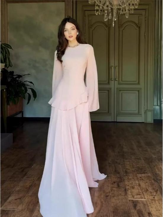 2025 European & American Elegant Solid Color Waist-Hugging Two-Piece Set