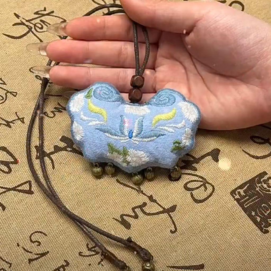 Jasmine Embroidery Aromatic DIY Pouch - Handmade Spring Festival Gift for Boyfriend