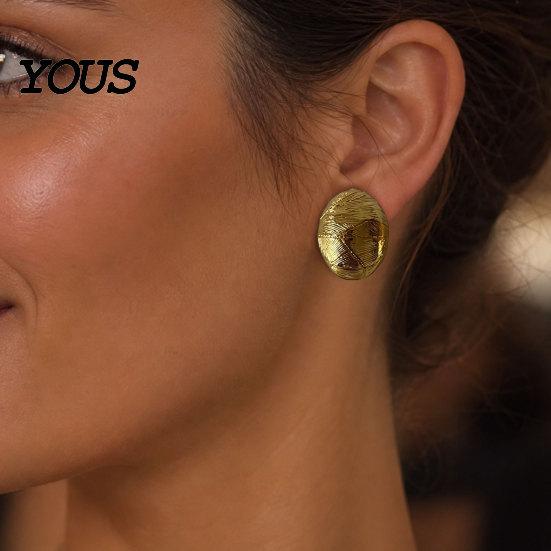 Comfortable Earrings 1 Pair Vintage Chunky Gold Plated for Women, Textured Geometric Jewelry Half Ball Stud Earrings, Minimalist Oval Round