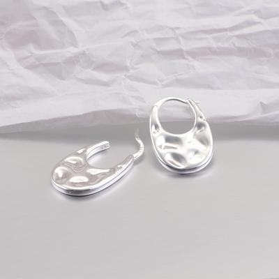 The Latest 925 Sterling Copper Irregular Square Hollow Earrings Are Retro Classic And Fashionable Suitable For Women To Wear