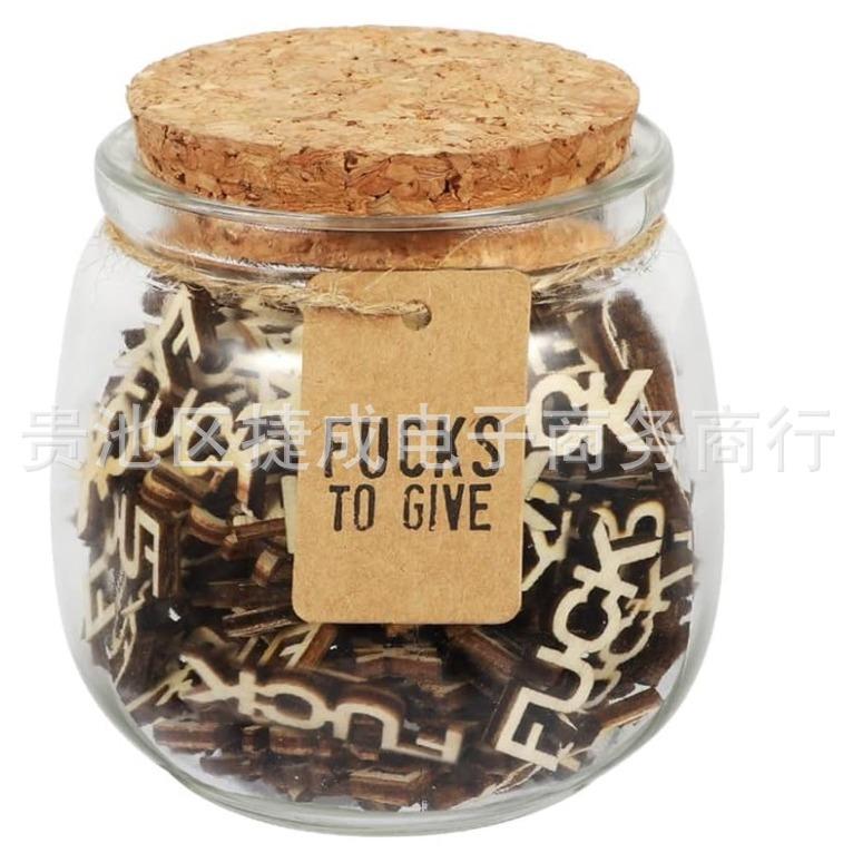 Lustiges Fuck-Glas Geschenk – 100 Holzbuchstaben-Ausschnitte, Scherz-Geburtstagsgeschenk für Ihn/Sie, Neuartige Schreibtischdekoration zur Stressbewältigung