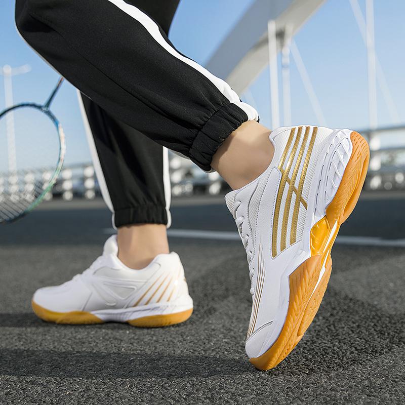 Men Badminton Shoes High Quality Golf Shoes Casual Wear Resistant Outdoor Sneakers Handball Unisex Breathable Volleyball Shoes