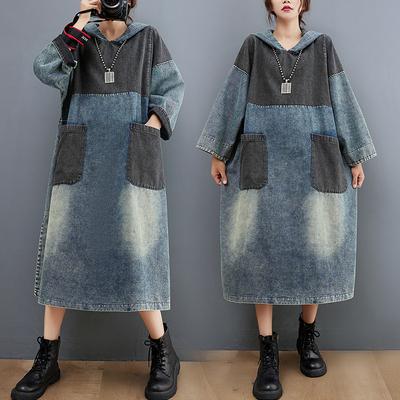 Vestido Denim de Media Longitud con Capucha para Primavera y Otoño con Contraste de Color Blanco Glaseado Efecto Envejecido Abertura Falda Suelta