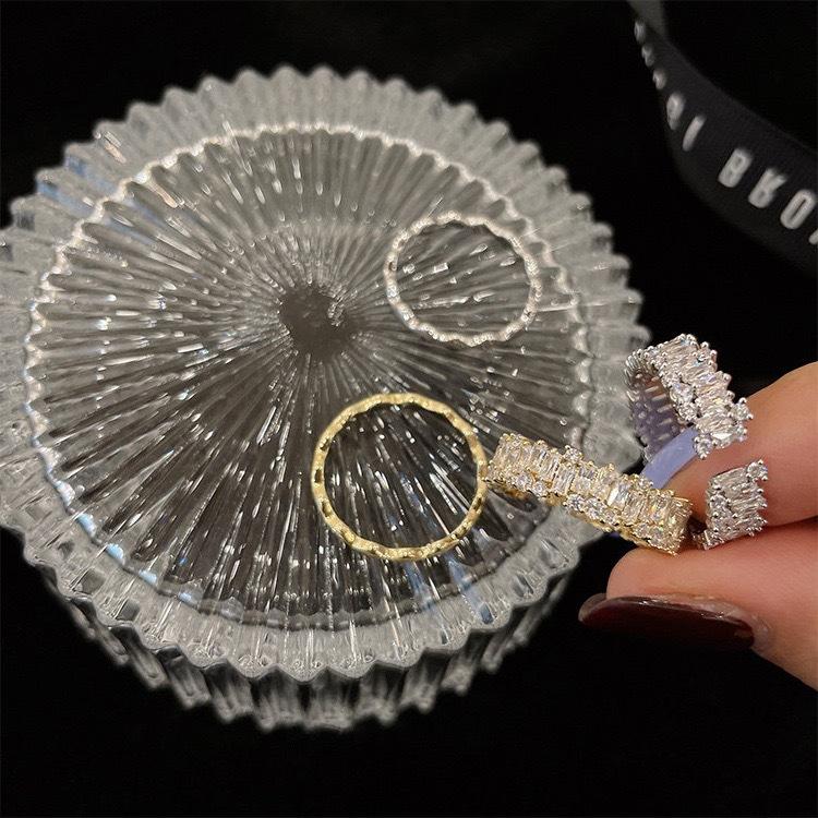 Light Luxury Niche Super Flash Zircon Ring Women'S Simple Design Cold Wind Fashion Personality Index Finger Open Ring