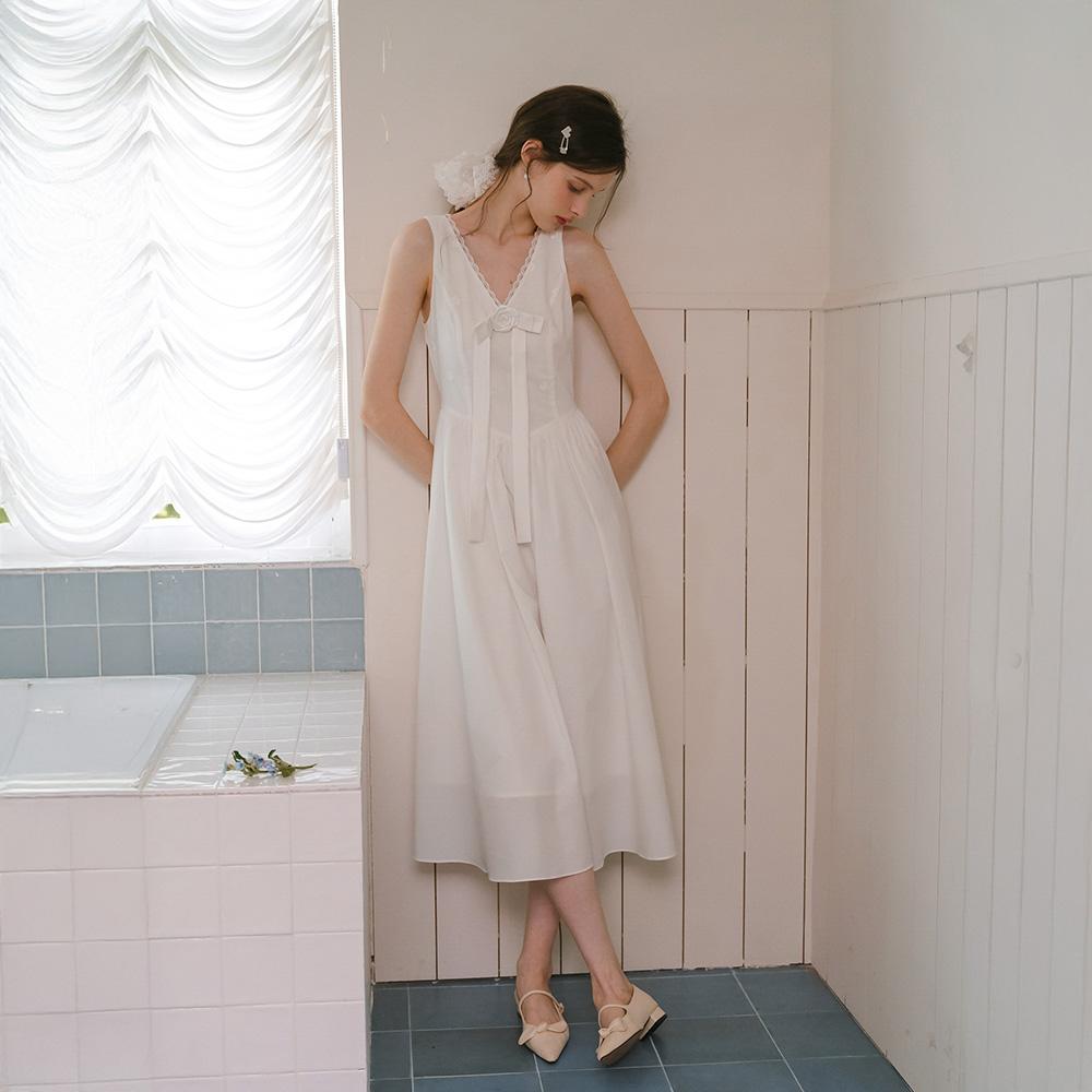 CEST MOIDEW Cest_Flower V-Neck Sleeveless Dress